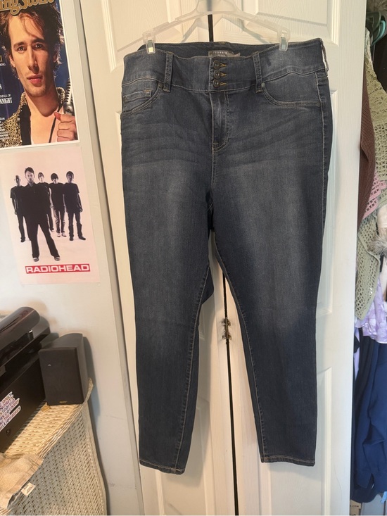 torrid Denim - Brand new Torrid Women's High-Rise Dark Blue Skinny Jeans